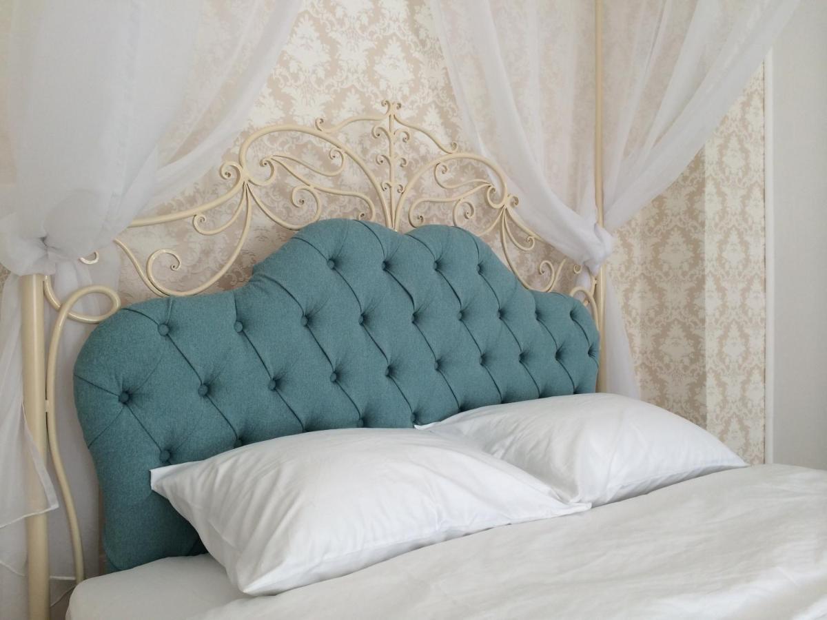 Romantic Apartments - Центр Львова , З Видом На Місто ภายนอก รูปภาพ