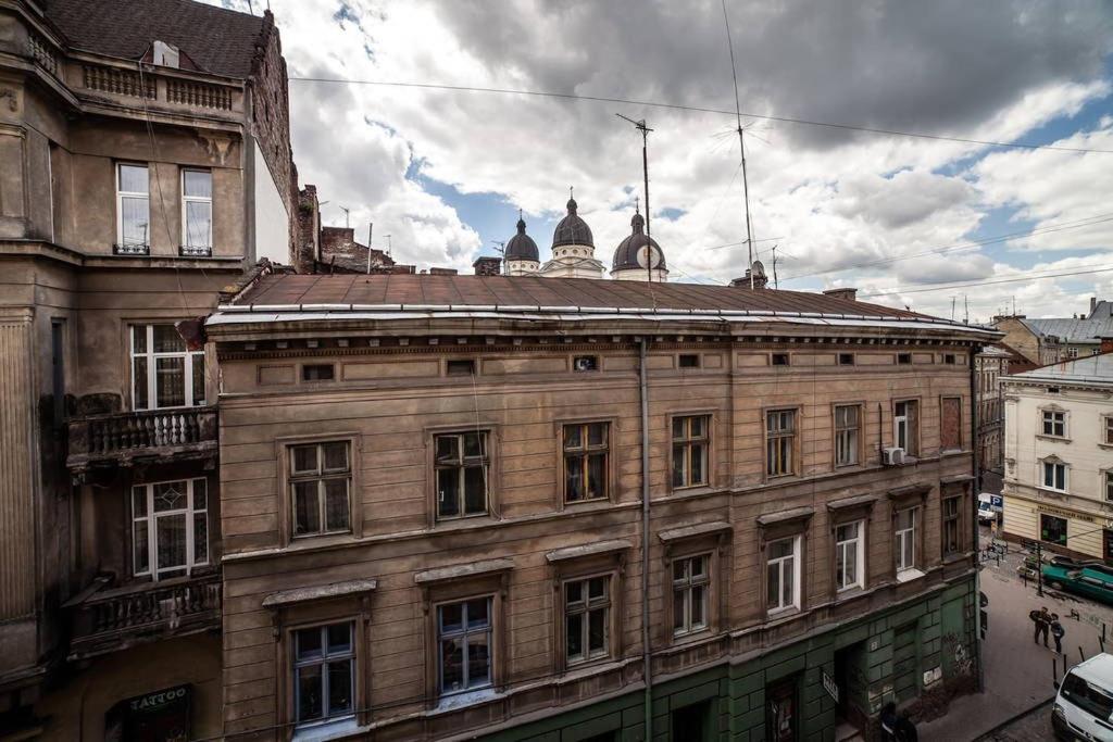 Romantic Apartments - Центр Львова , З Видом На Місто ภายนอก รูปภาพ