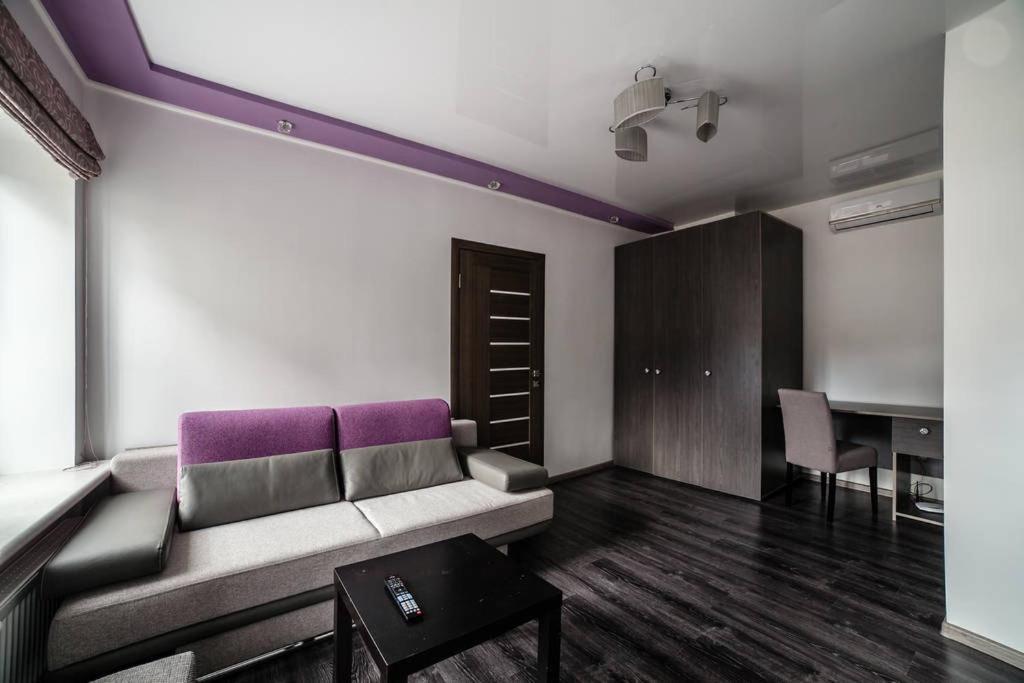 Romantic Apartments - Центр Львова , З Видом На Місто ภายนอก รูปภาพ
